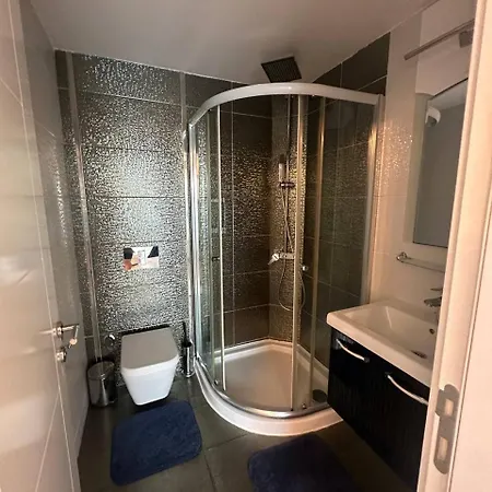 Azura Alanya 2 Bedroom Pool View Apartment